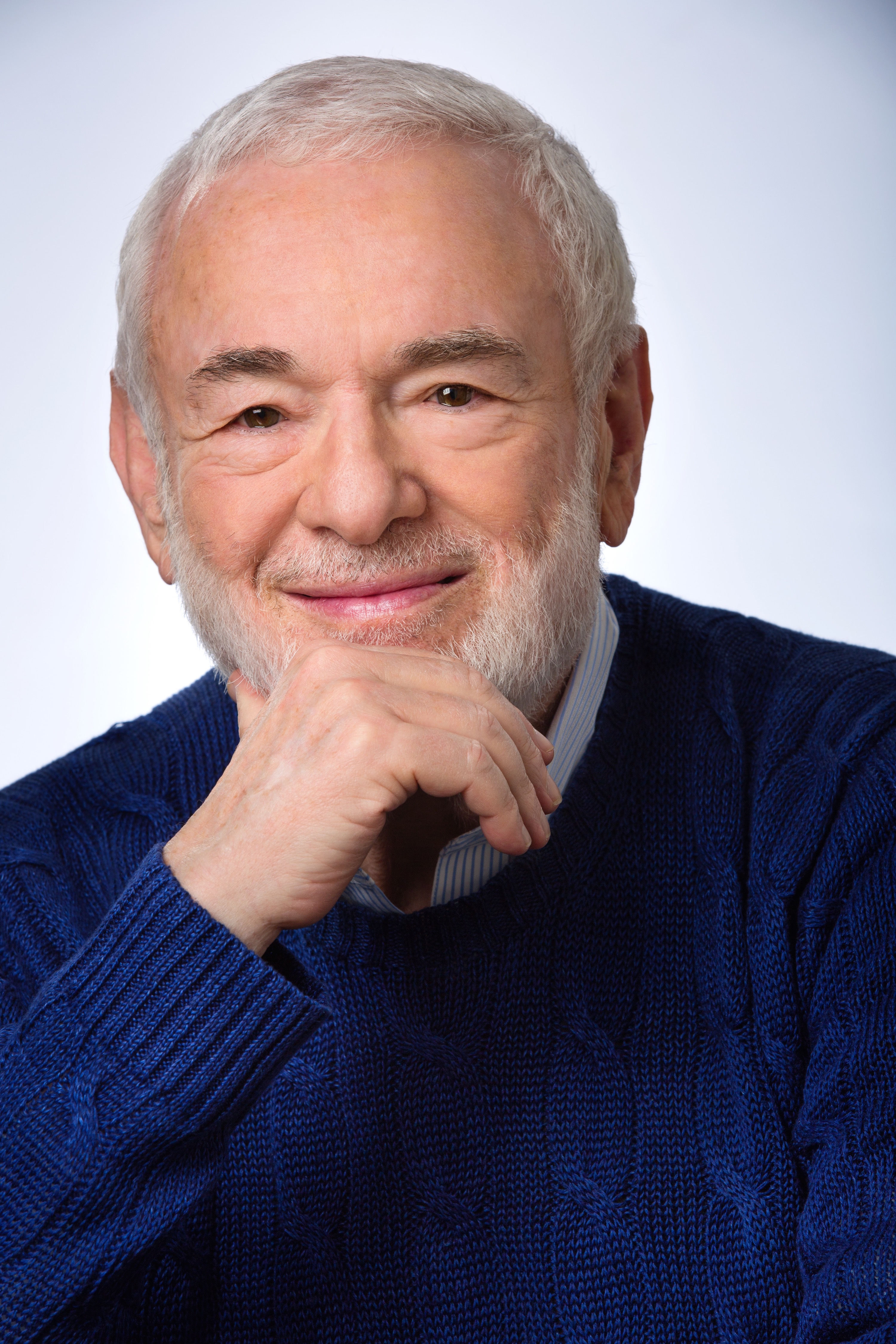 Amazon.com: Alan Fox: books, biography, latest update